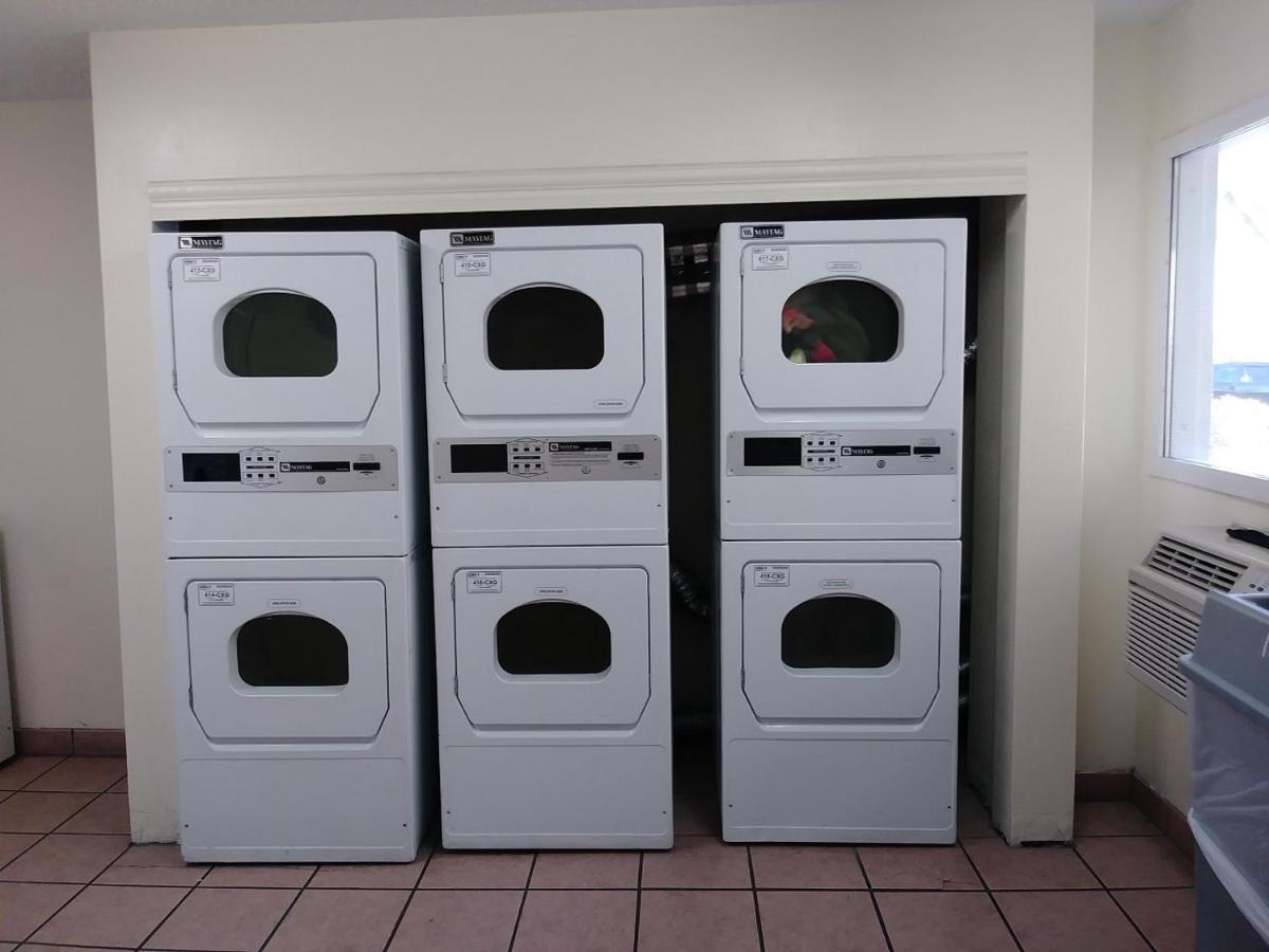Intown Suites Extended Stay Albuquerque Nm Dış mekan fotoğraf